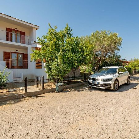 Appartamento Residenziale Trilocale 6 Posti Letto Via Oristano Сан-Теодоро Экстерьер фото